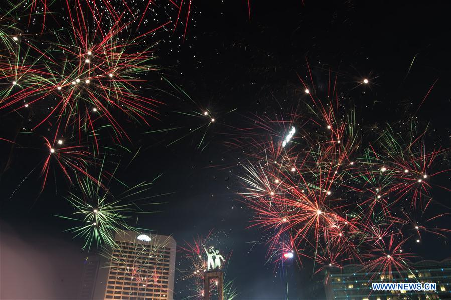 INDONESIA-JAKARTA-NEW YEAR-FIREWORKS