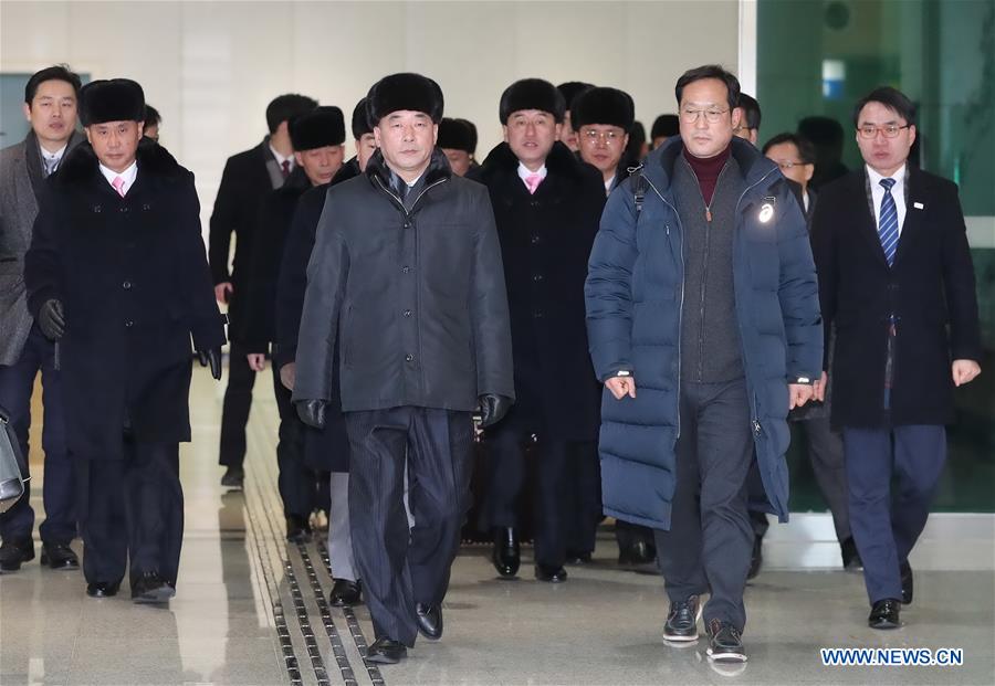 SOUTH KOREA-DPRK-PERFORMANCE SQUAD-ARRIVAL