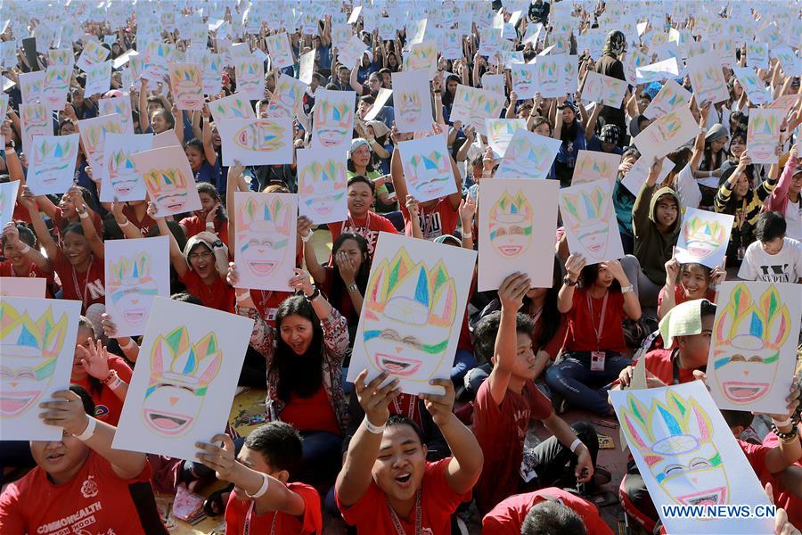 THE PHILIPPINES-QUEZON CITY-GUINNESS WORLD RECORD-LARGEST ART LESSON