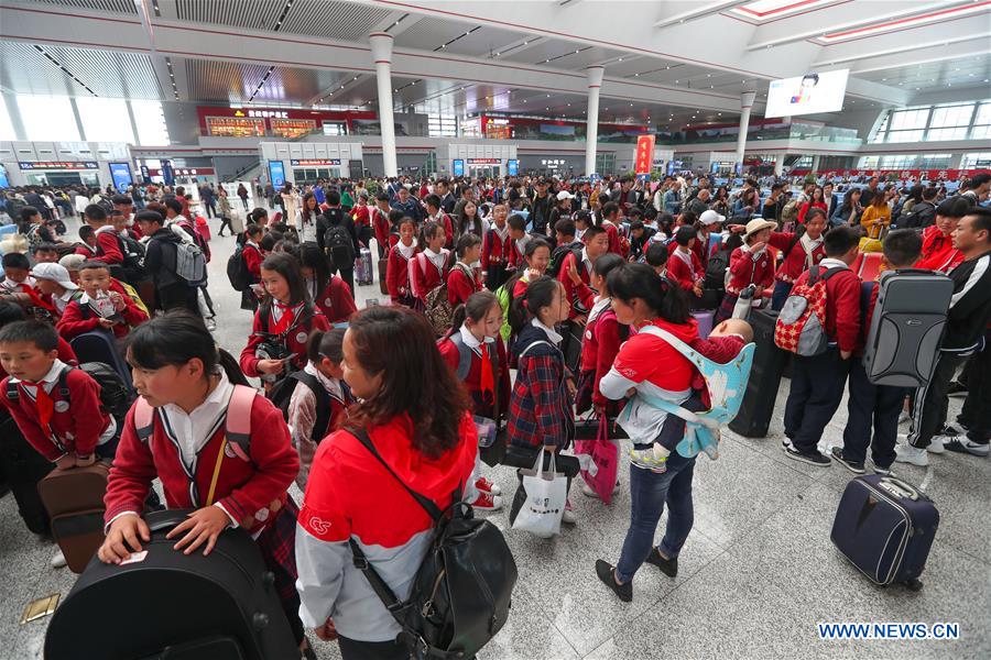 CHINA-GUIZHOU-RAILWAY-HOLIDAY-TRAVEL RUSH (CN)