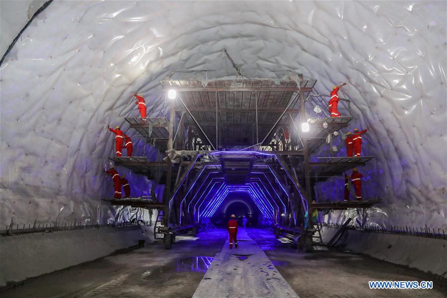 #CHINA-HUBEI-HIGH-SPEED RAILWAY-TUNNEL(CN)