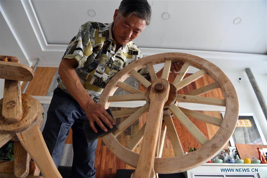 CHINA-GANSU-PINGLIANG-WOODEN BICYCLE (CN)