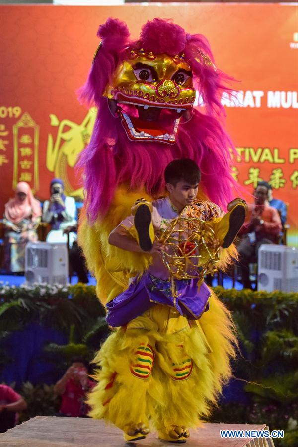 MALAYSIA-JOHOR BAHRU-CHINGAY NIGHT PARADE