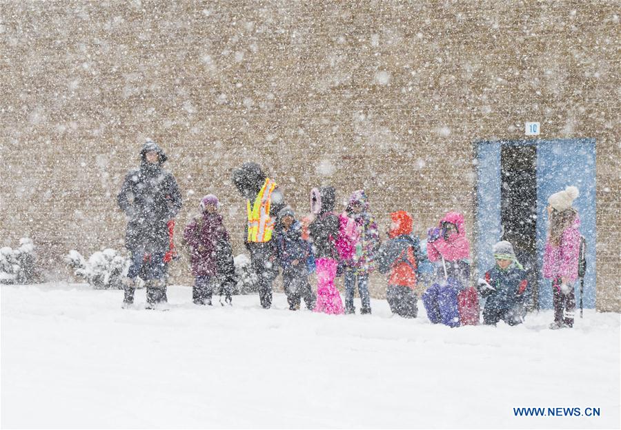 CANADA-TORONTO-SNOWFALL