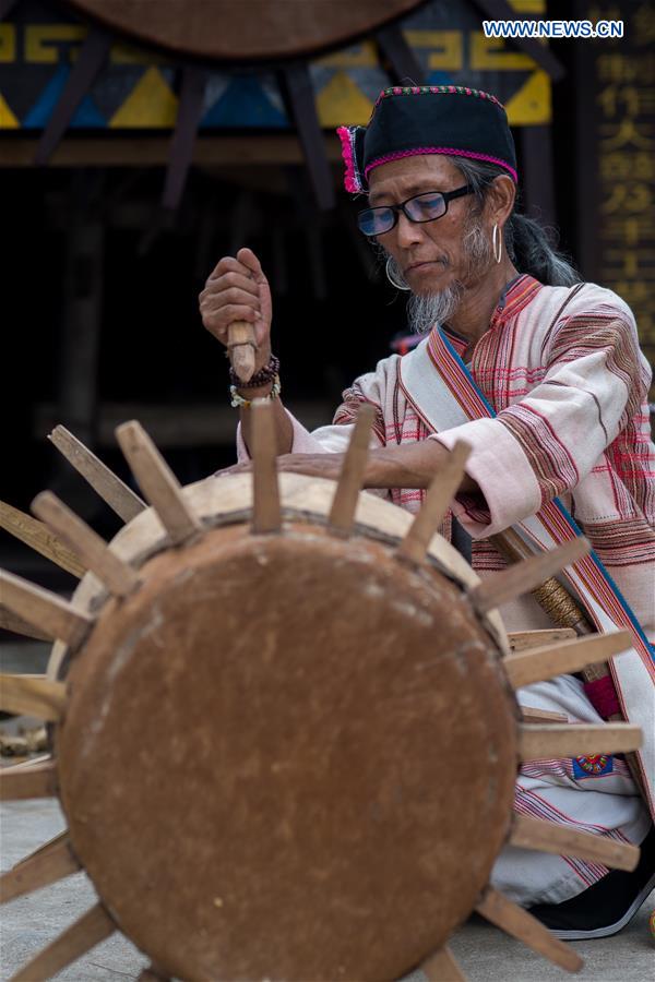 CHINA-YUNNAN-CULTURE-JINUO DRUM(CN)