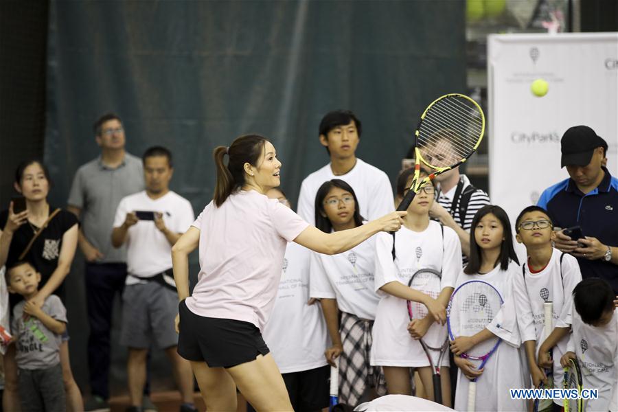 (SP)U.S.-NEW YORK-TENNIS-HALL OF FAME-LI NA