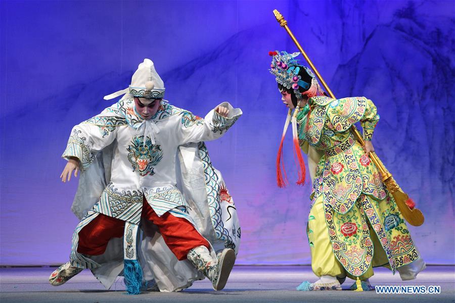 SINGAPORE-CANTONESE OPERA